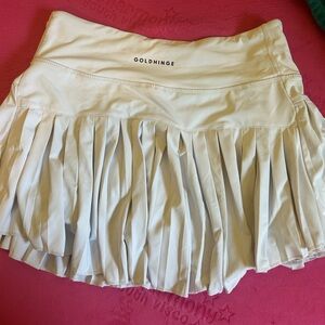 Gold hinge skirt white